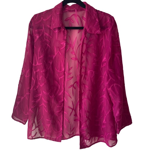 Vintage Tops - Vintage sheer organza pink blouse with leaf texture